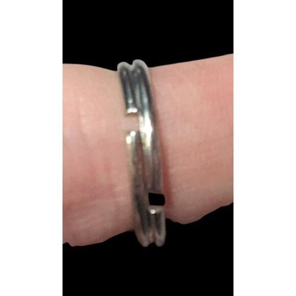 Casual Silver Tone Blue Stone Adjustable Ring Size 6 1/2 - Picture 7 of 13